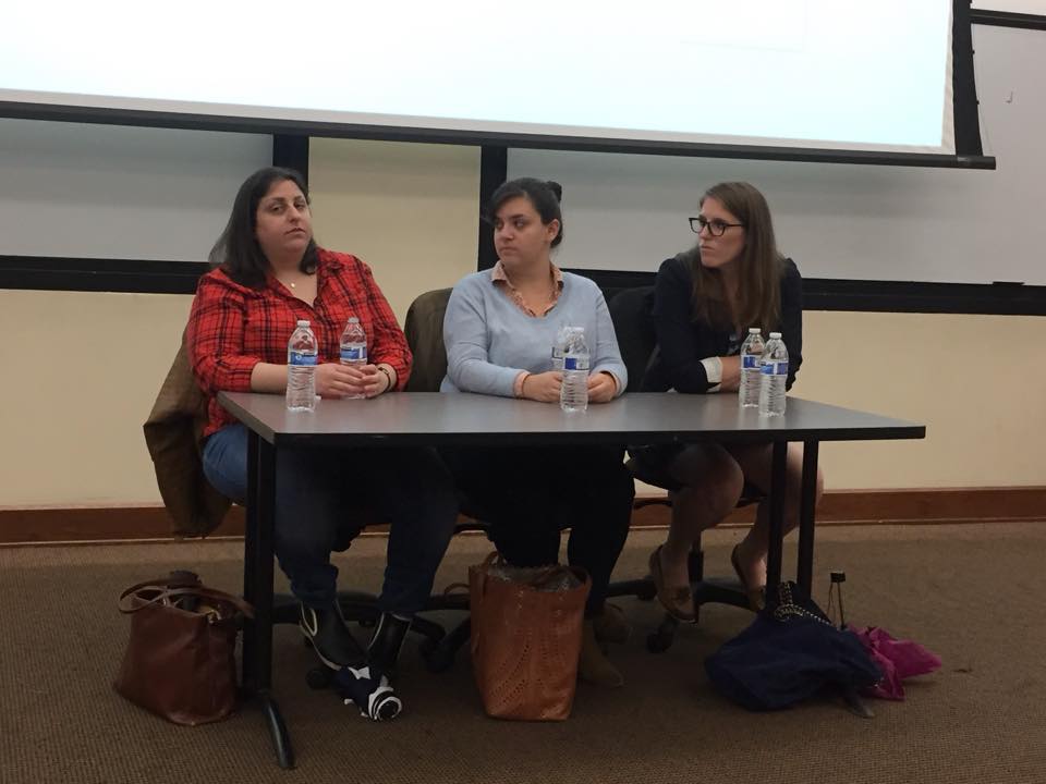 Panelists included three agents with specialization in different areas. Photo Credit: Kiarah Leite