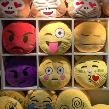 In addition to making emoji pillows, students were treated to prizes, music and board games. Photo courtesy of BradKellyPhoto (Flickr)