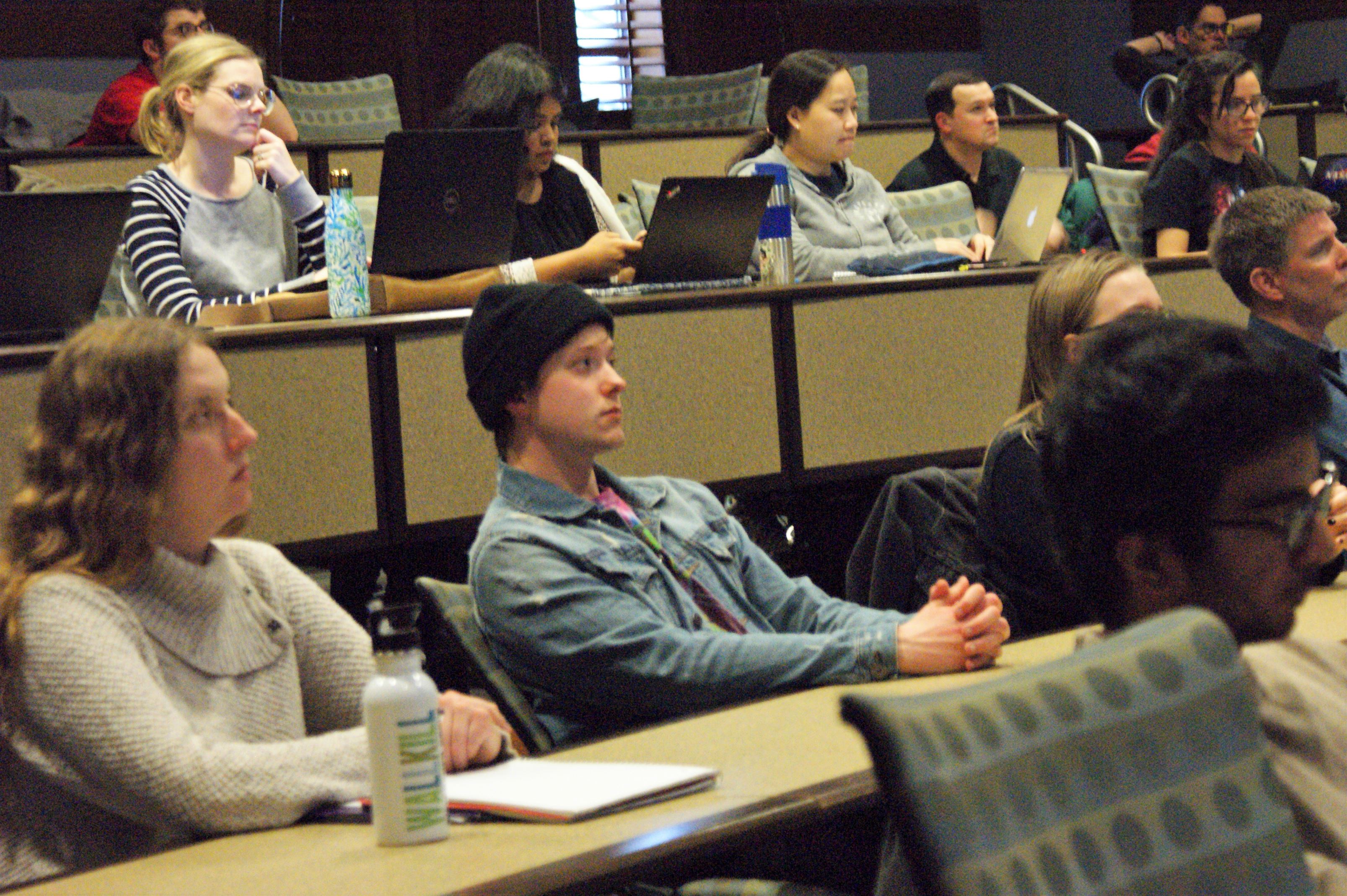 Students listen and take notes on the sustainability seminar. Adrianna Caraballo | The Montclarion