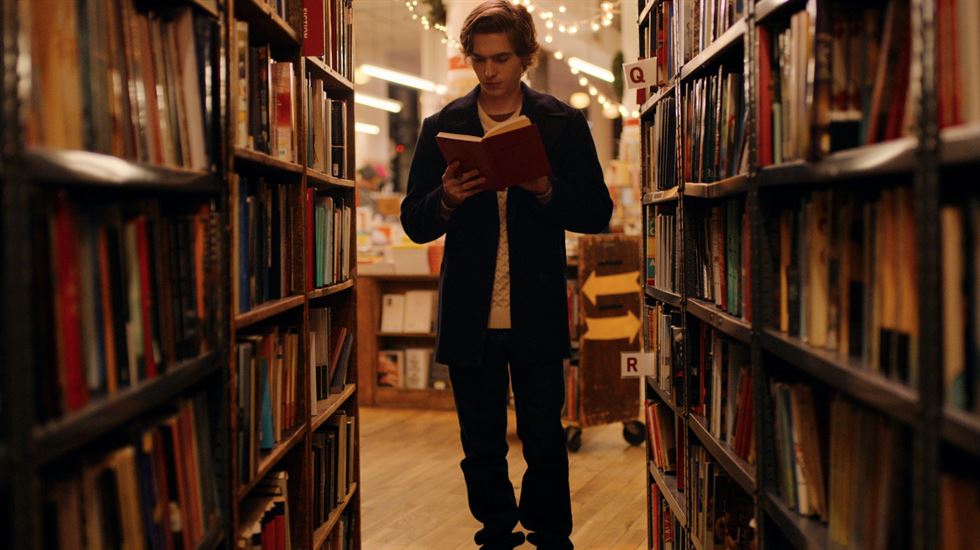 Dash, played by Austin Abrams, learns to enjoy the magic of Christmas. Photo courtesy of Netflix
