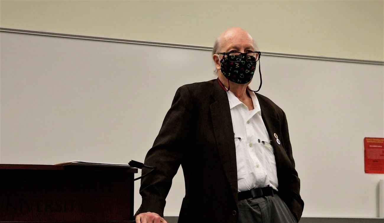 Professor Grover Furr lectures his history of American journalism students. Furr is one of only a few professors in the College of Humanities and Social Sciences that teaches with the Hawk2Hawk modality, an in-person only course. John La Rosa | The Montclarion