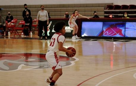 Red Hawks freshman guard Kendall Hodges sets her feet to shoot. Photo courtesy of Julia Radley