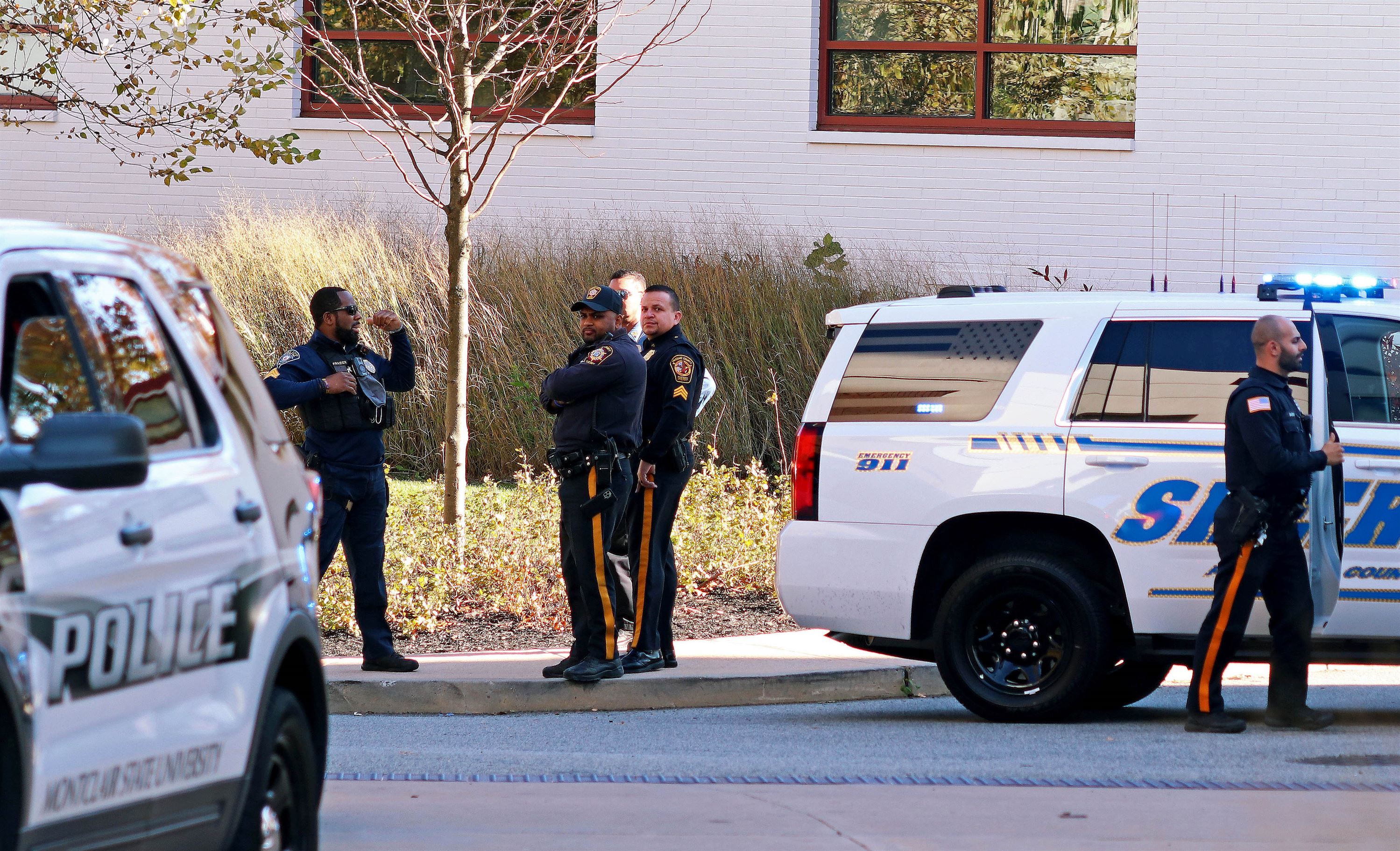 Police at the scene of the arrest shortly after Toro was placed in handcuffs. Julian Rigg | The Montclarion
