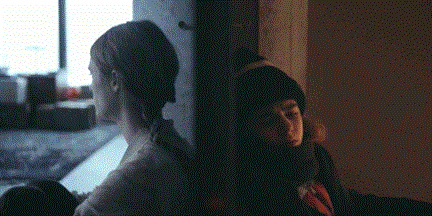Older Kirsten, played by Mackenzie Davis (left), relives a trauma being experienced by younger Kirsten, played by Matilda Lawler (right). Photo courtesy of HBO Max