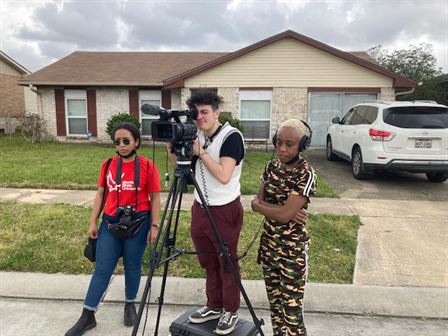 Michelle Coneo (left) and other journalism students during their shoot. Photo courtesy of Steve McCarthy