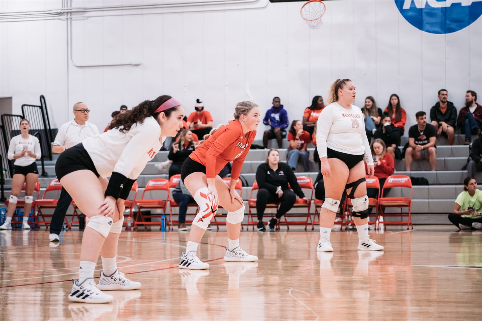 Graduate student outside hitter Carly Waterman got ten kills in this match, helping Montclair State to victory. Dan Dreisbach | The Montclarion