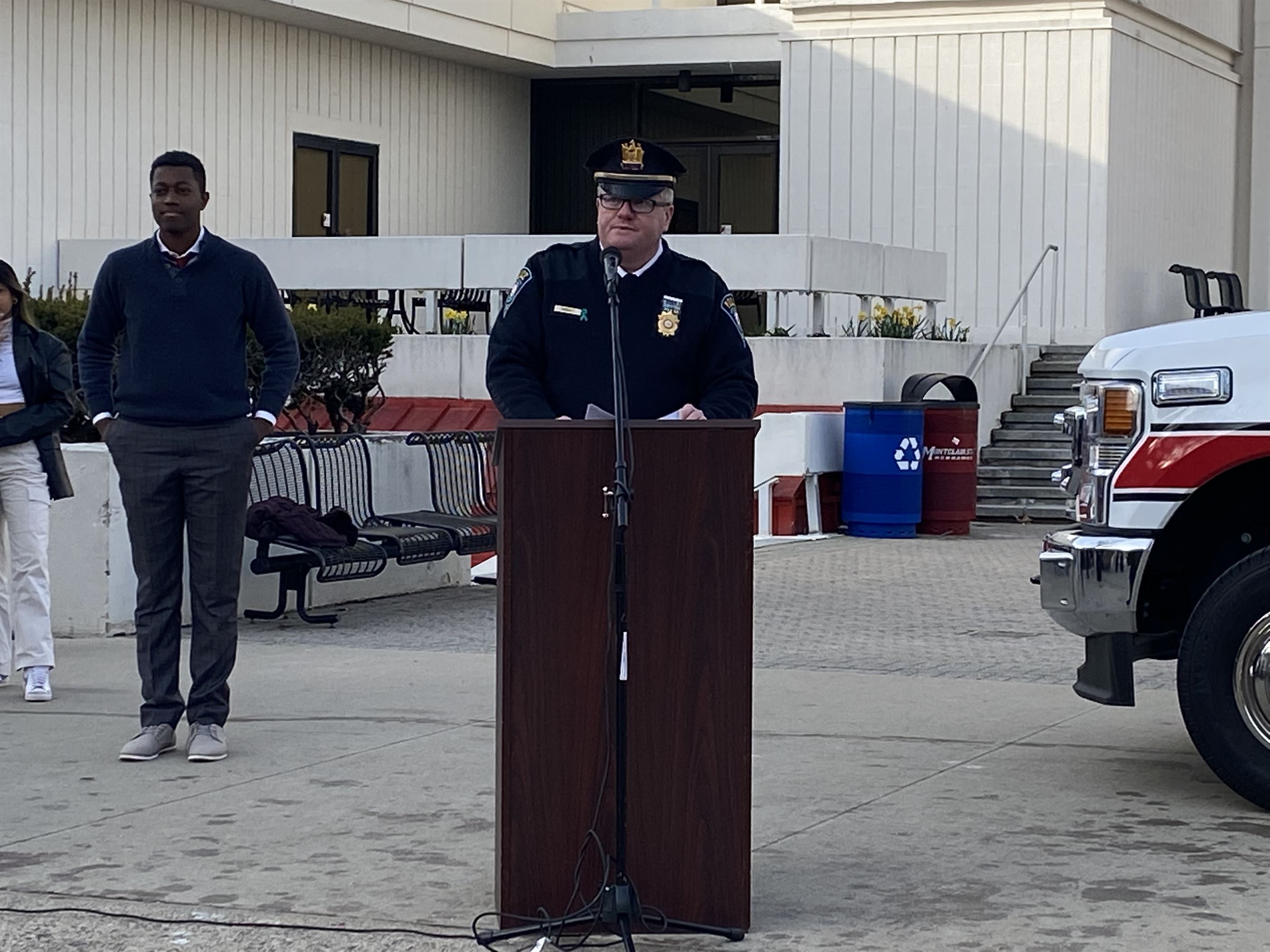 Chief Barret opened the unveiling ceremony with a few words.
