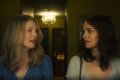 Gracie (Julianne Moore, left) and Elizabeth (Natalie Portman, right) explore the bounds between actor and subject. Photo courtesy of Netflix