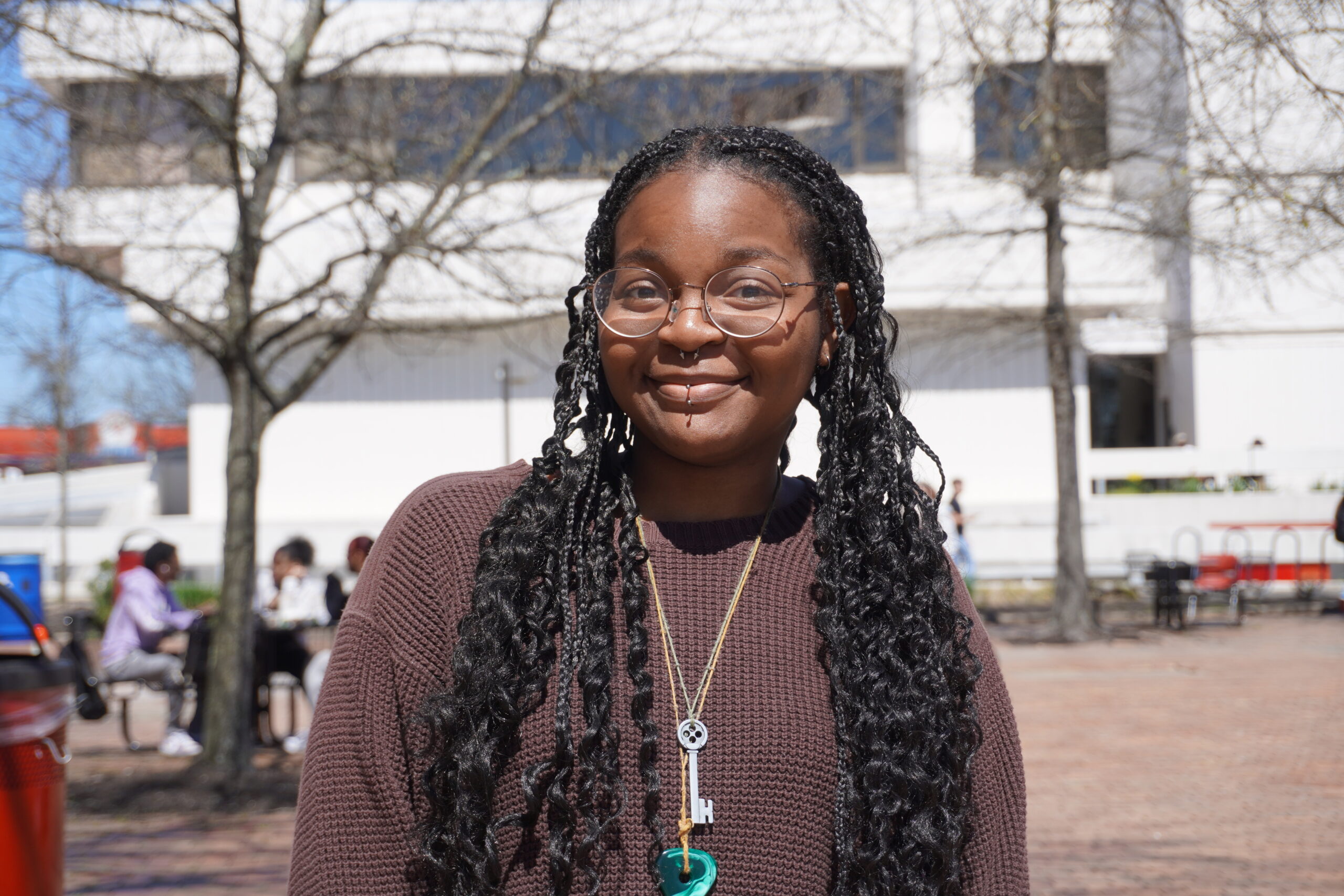 Sophomore psychology/English major Azhane Simpson cites out-of-touch lawmakers and a lack of open-mindedness among Americans as reasons many feel political apathy. Jordan Reed | The Montclarion