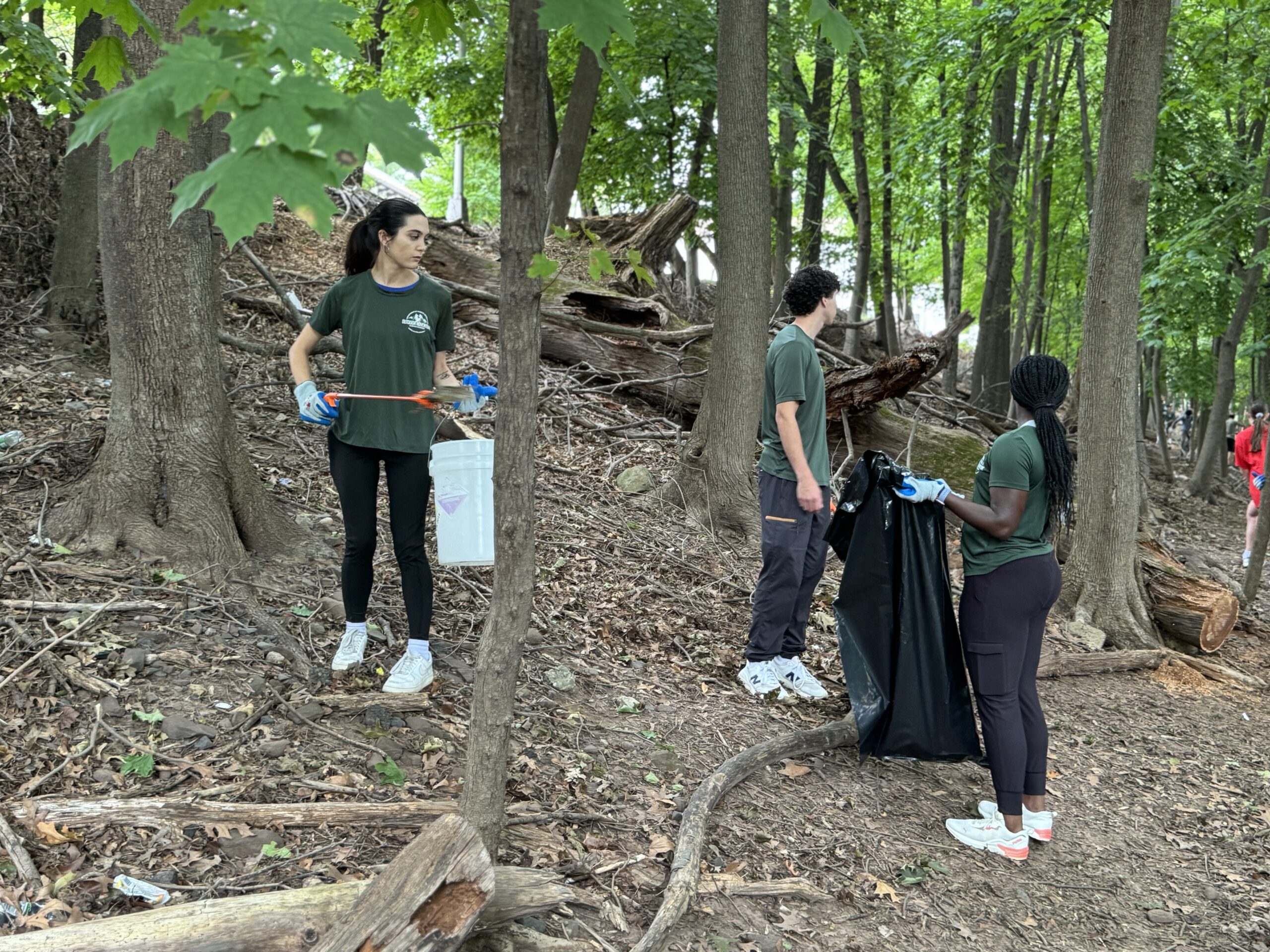 Students clearing the path. Dominick Cicero | The Montclarion