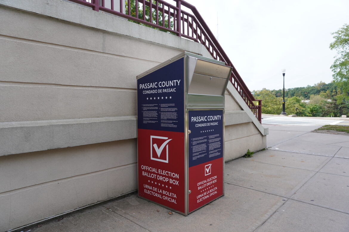 Ballot drop box.jpg