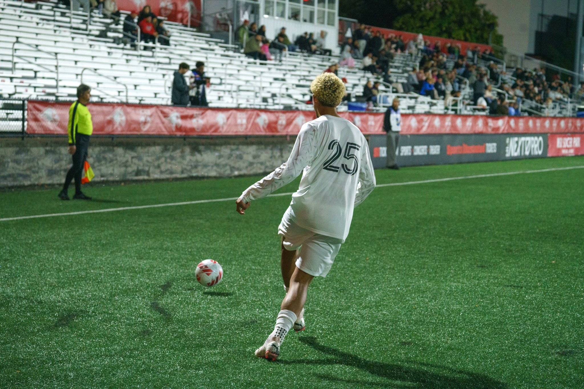 Freshman Tomas Monteiro continues to put Division III on notice, scoring his sixth goal in a four-game span versus Rutgers-Newark.