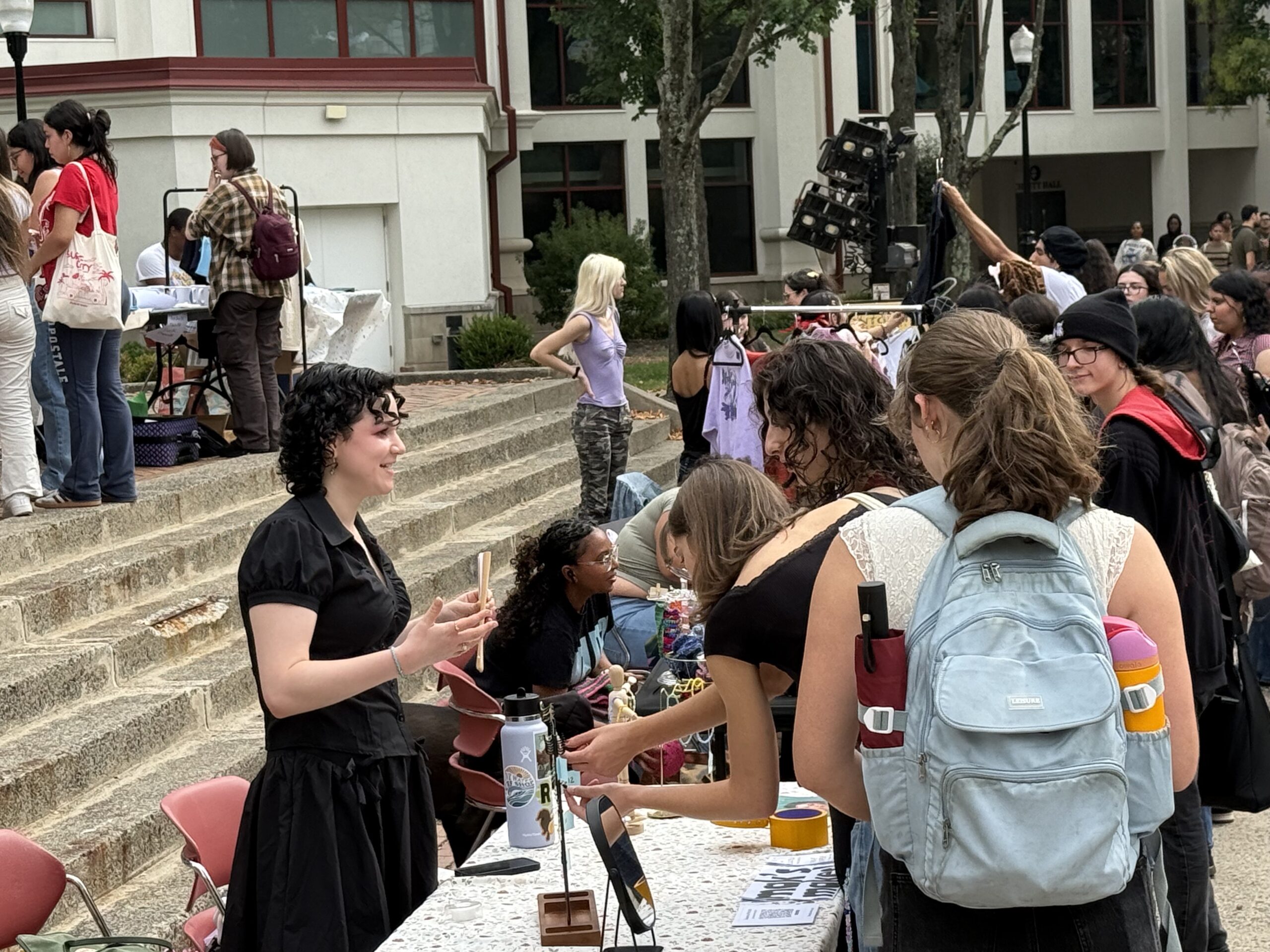 Makenna Mitchell vending her products at Motncl