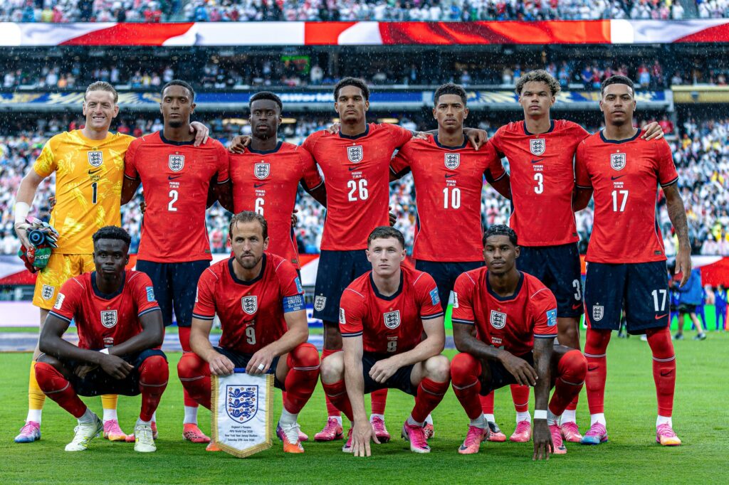 EAST RUTHERFORD, NJ 06/27/2026 2026 FIFA WORLD CUP GROUP L STAGE PANAMA vs. ENGLAND: England’s starting eleven pose for a team photo before the match at New York New Jersey Stadium. - Photo by Irish Maliborski